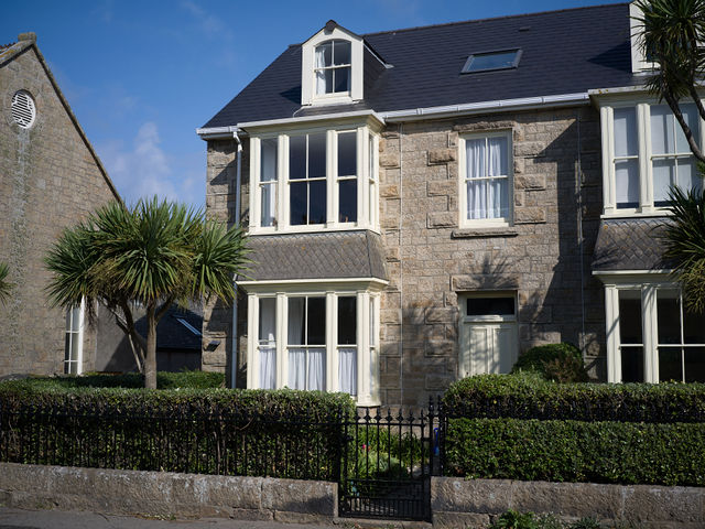 Main Image